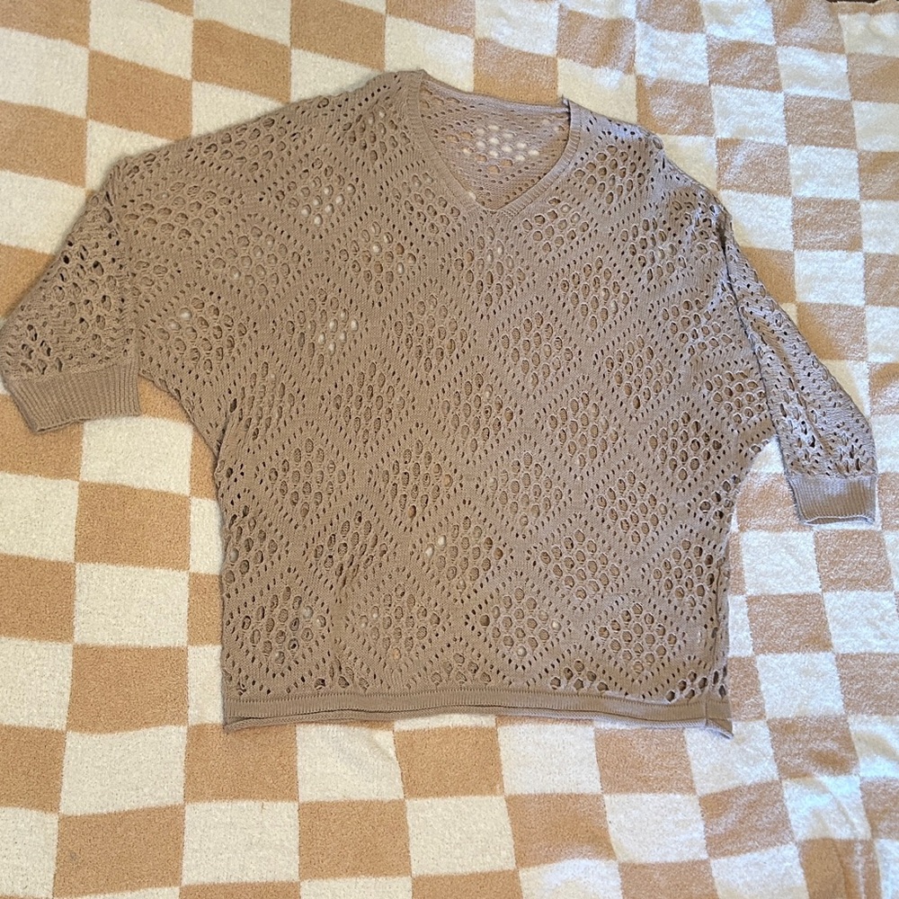 Elegant Tan Women's Sweater